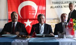 ANTALYA - Gelecek Partisi Genel Başkanı Davutoğlu, Alanya'da aday tanıtım toplantısına katıldı