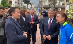 BARTIN - DEVA Partisi Genel Başkanı Babacan, Amasra'da ziyaretlerde bulundu