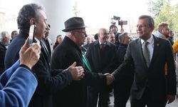 CHP Genel Başkanı Özel, Eskişehir'de kültür merkezi açılışında konuştu