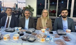 İZMİR - AK Parti'li İnan, İzmir'de iftar programında konuştu