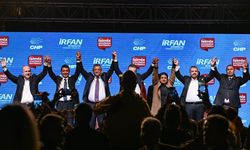 İZMİR - CHP Genel Başkanı Özel, halk buluşması ve iftara katıldı