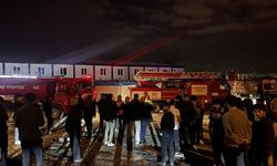 KAHRAMANMARAŞ - İşçilerin kaldığı konteynerlerde çıkan yangın söndürüldü