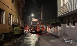 KARS - 4 katlı otelde çıkan yangın söndürüldü