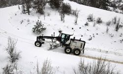 KASTAMONU - Ekipler ilkbaharda karla mücadele çalışması yapıyor