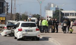 KOCAELİ - 7 aracın karıştığı zincirleme trafik kazasında 5 kişi yaralandı