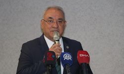 KOCAELİ - DSP Genel Başkanı Aksakal, aday tanıtım toplantısında konuştu