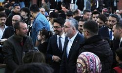 NİĞDE - AK Parti Genel Başkanvekili Elitaş, vatandaşlarla iftarda buluştu