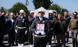 Kalp krizinden ölen polis memuru son yolculuğuna uğurlandı