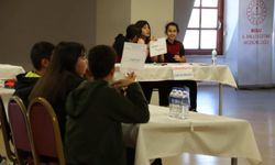 Bolu'da ortaokullar arası bilgi ve kültür yarışması düzenlendi