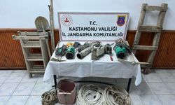 Kastamonu'da kaçak kazı yapan 3 kişi suçüstü yakalandı