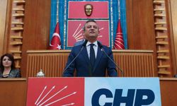 CHP lideri Özel: “23 bin 900 öğretmenin atanması asla kabul edilemez”