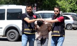 ANTALYA - 1 kişiyi öldüren, 1 kişiyi yaralayan yabancı uyruklu sürücü tutuklandı