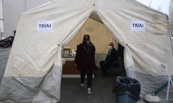IĞDIR - Sağlık ekipleri, kurdukları triaj üniteleriyle kızamık hastalığına karşı önlem aldı