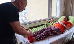 İZMİR - Kazada omurgası kırılan genç kız, yaş günündeki ameliyatla yürümeye başladı