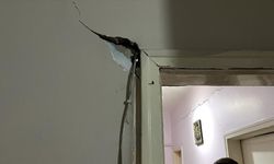 KAYSERİ - Tokat'taki deprem nedeniyle Kayseri'de bir evde hasar oluştu