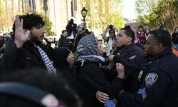 NEW YORK - ABD'nin Columbia Üniversitesinde süren Gazze protestoları diğer okullara da yayılıyor
