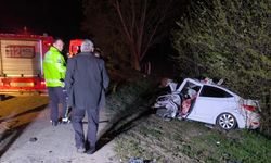 TOKAT - Hafif ticari araçla otomobilin çarpıştığı kazada 1 kişi öldü, 5 kişi yaralandı
