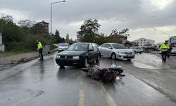 YOZGAT - Otomobil ile çarpışan motosiklet sürücüsü yaralandı