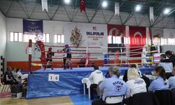 Gümüşhane’de okullar arası Muaythai Türkiye Şampiyonası kıyasıya mücadelelere sahne oluyor