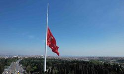 İstanbul’da bayraklar yarıya indirildi