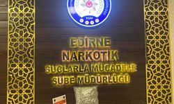 EDİRNE - Kapıkule ve Hamzabeyli sınır kapılarında 2 kilo 228 gram uyuşturucu madde ele geçirildi