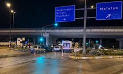 ELAZIĞ - Zincirleme trafik kazasında 3 kişi yaralandı