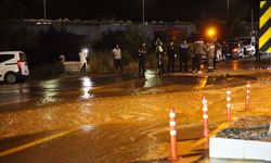 MUĞLA - Bodrum'da içme suyu hattında patlama oldu, kara yolu trafiğe kapatıldı