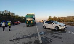 Sinop'ta tırla çarpışan otomobildeki 4 kişi yaralandı