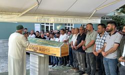 Kocaeli'de tersanedeki gemide çıkan yangında ölen personel defnedildi