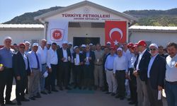 ŞIRNAK - İSO Yönetim Kurulu üyeleri tarihi Ulu Cami, Kırmızı Medrese ve Hz. Nuh'un Türbesi'ni ziyaret etti