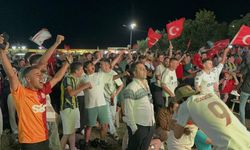 TEKİRDAĞ - Türkiye-Çekya maçı kurulan dev ekrandan izlendi
