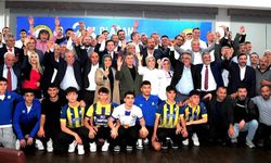 K.Ç. Sinop Spor Başkanı Rafet Orhan güven tazeledi