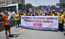 ANKARA - Eğitim-Sen, Öğretmenlik Mesleği Kanunu Teklifini protesto etti