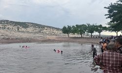 GAZİANTEP - Gölete giren 3 kişi boğuldu
