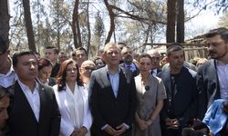 İZMİR - CHP Genel Başkanı Özel, orman yangınlarına ilişkin konuştu