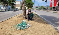 SAMSUN - 84 yaşındaki Hamdi Usta, atık plastikleri sepete dönüştürüyor