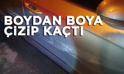 Park halindeki araca çarpıp kaçan sürücü aranıyor