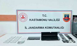 Kastamonu’da uyuşturucuyla yakalanan 2 şahıs tutuklandı.