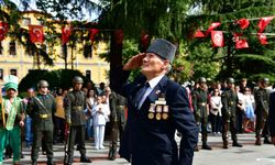 Kıbrıs gazisi 50 yıl sonra göğsünde mermi olduğunu öğrendi, mermiyle mezara gidecek