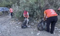 Osmaniye’de doğaseverler, Karaçay vadisinde çöp topladı