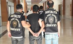 ANTALYA - Bir kadının silahla öldürülmesine ilişkin yakalanan iki şüpheliden biri tutuklandı