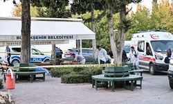 ADANA - Mezarlıkta silahlı saldırıya uğrayan anne ve iki kızı hayatını kaybetti (2)