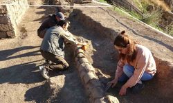 Bitlis Kalesi’nde yapılan kazılarda 500 yıllık su künkleri bulundu