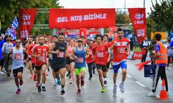 Eker I Run katılımcıları iyilik peşinde koşmak için yola çıkıyor