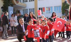 Gaziantep Kolej Vakfı’nı Cumhuriyet coşkusu sardı