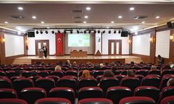 Konyaaltı’nda personele yaşlılarla iletişim eğitimi verildi