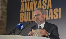 ANKARA - "Türkiye'nin Yeni ve Sivil Bir Anayasa Arayışı" paneli düzenlendi