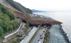 Karadeniz Sahil Yolu’nda çalışmalar sürüyor