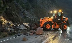 Sinop’ta kar yağışı heyelanlara yol açtı