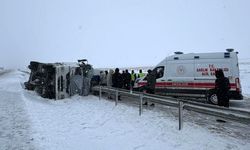 Konya’da kontrolden çıkan tır devrildi: 1 yaralı